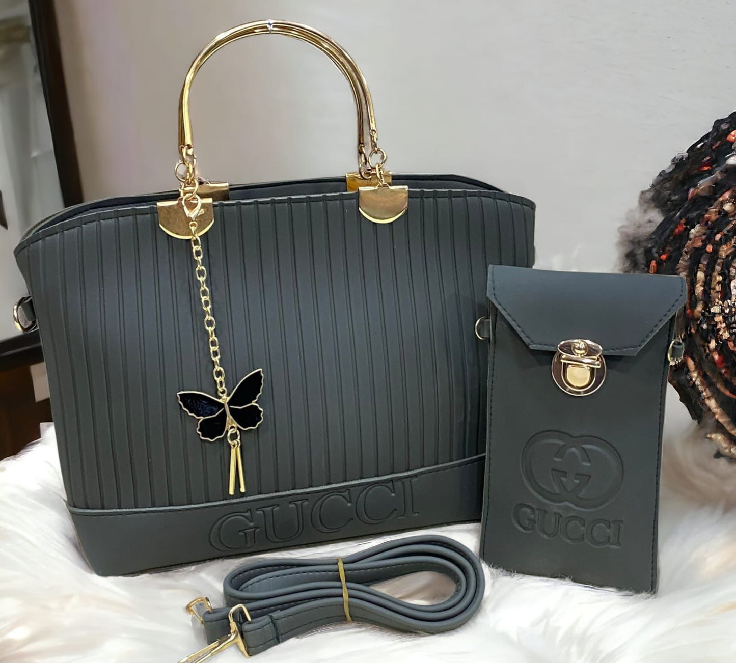 Gucci 2 pcs High Quality Shoulder Bag