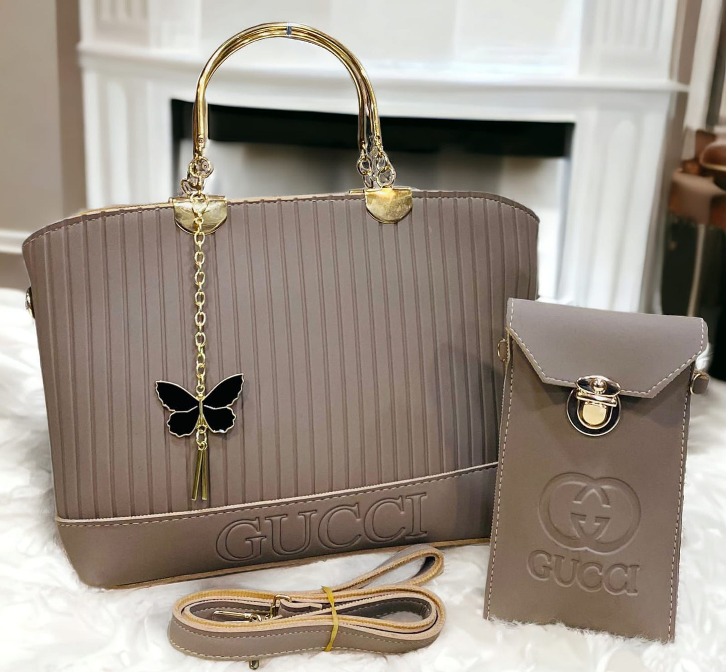 Gucci 2 pcs High Quality Shoulder Bag