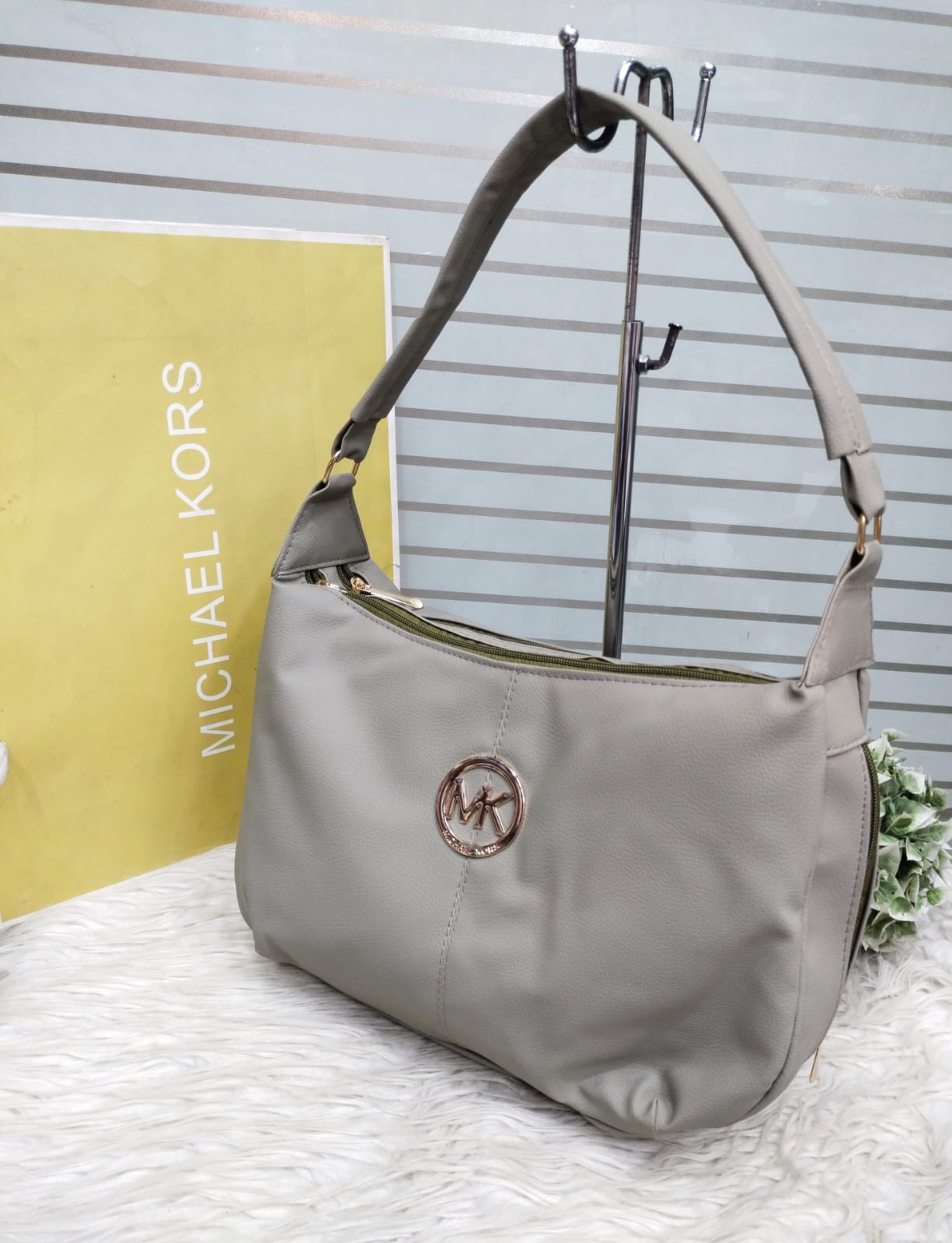 MK TOTE Handbags