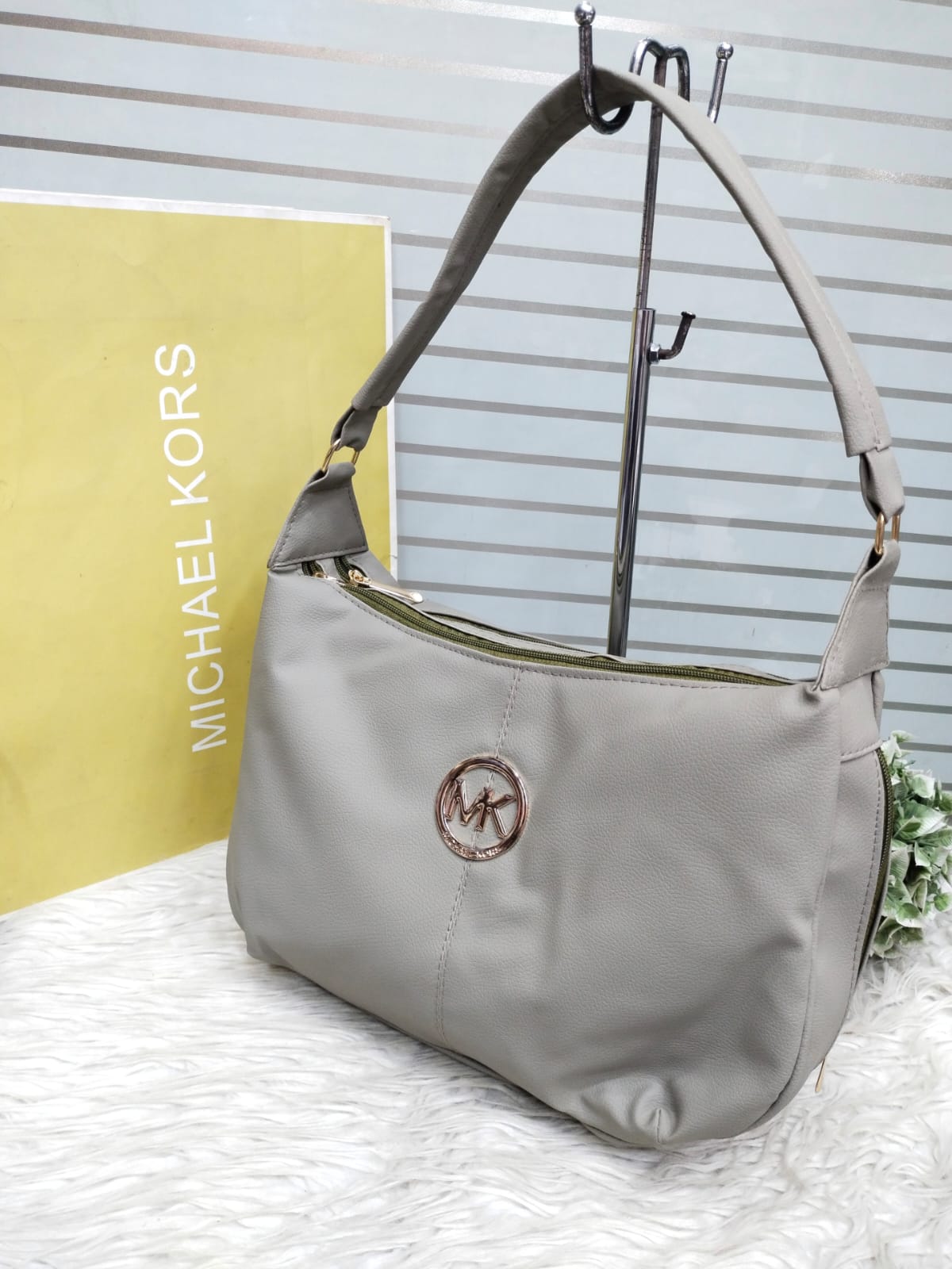 MK TOTE Handbags