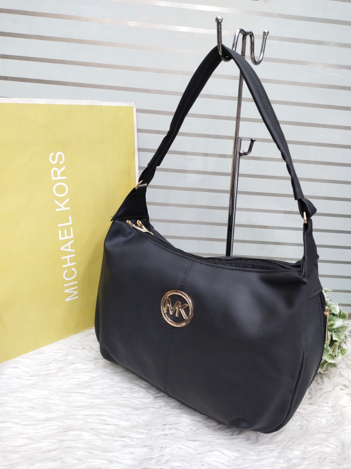 MK TOTE Handbags